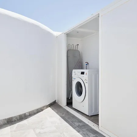 Casa vacanze Bright Oceanfront Bungalow, Views, Garden, Coastal San Miguel de Abona