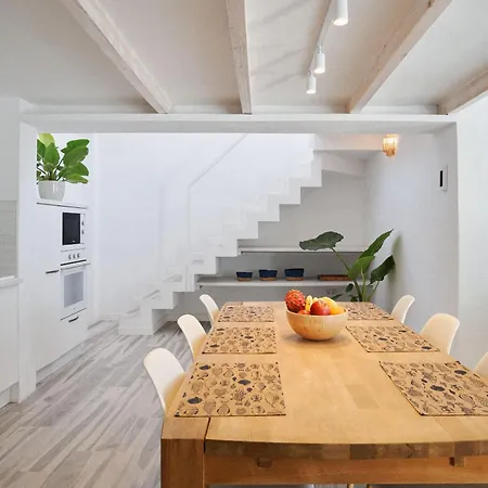 Casa vacanze Bright Oceanfront Bungalow, Views, Garden, Coastal