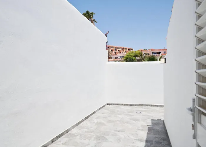 펜션 Bright Oceanfront Bungalow, Views, Garden, Coastal 산미겔데아보나